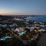 Amalgam Homes Paros *