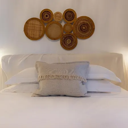 Amalgam Homes Paros