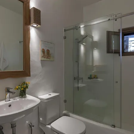 Amalgam Homes Paros 빌라 암벨라스