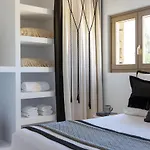 Amalgam Homes Paros Ambelas