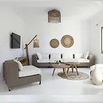 Villa Amalgam Homes Paros Ambelas