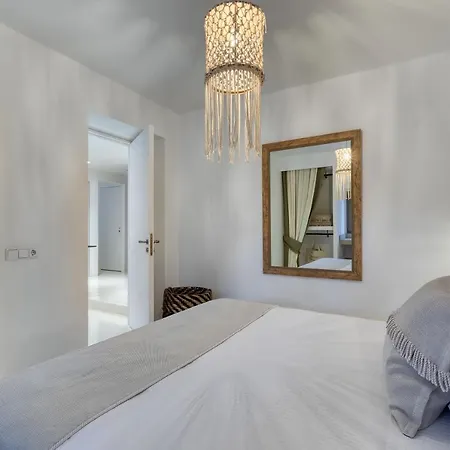 Amalgam Homes Paros *