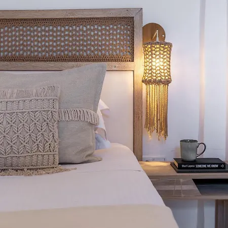 Amalgam Homes Paros فيلة أمبيلاس