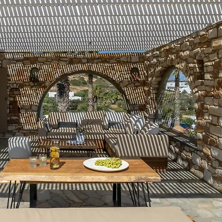 Amalgam Homes Paros