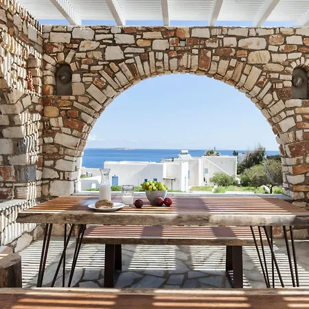 Amalgam Homes Paros