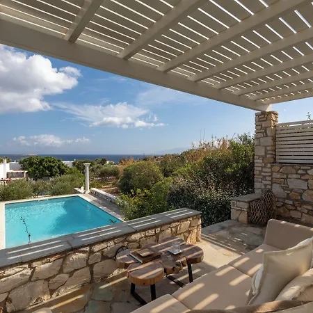 Amalgam Homes Paros أمبيلاس