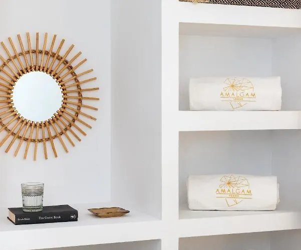 Amalgam Homes Paros * 安倍拉斯